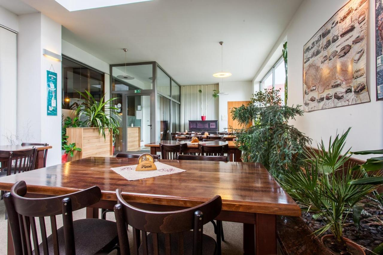 Hotel Alfa Třebíč Eksteriør bilde